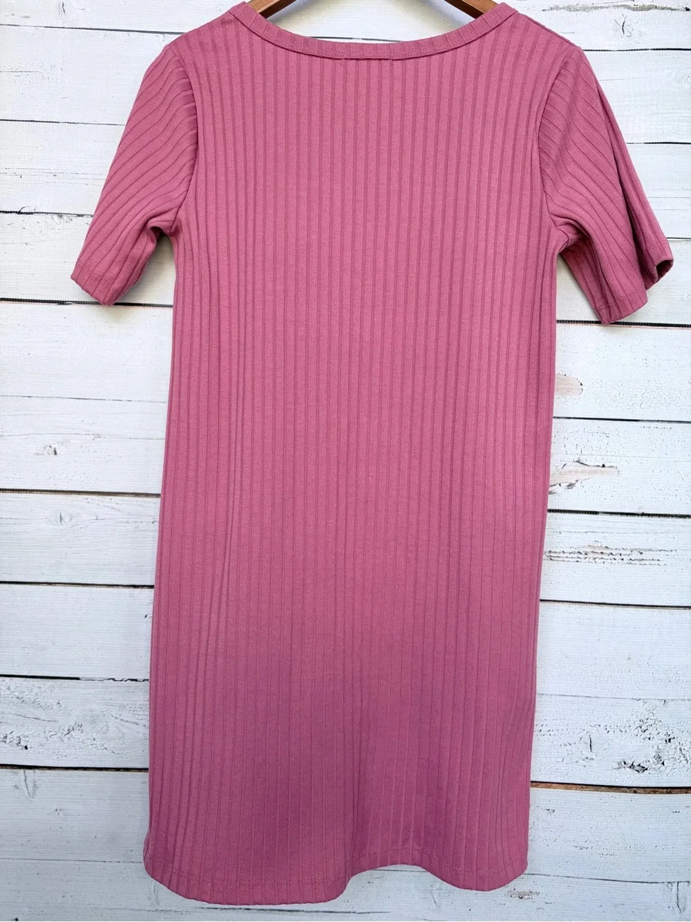 Nine Britton Ribbed Short Sleeve T-Shirt Dress with Pockets